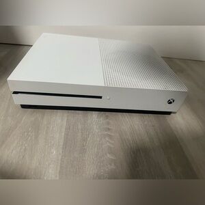 Xbox One S Microsoft game 365 GB